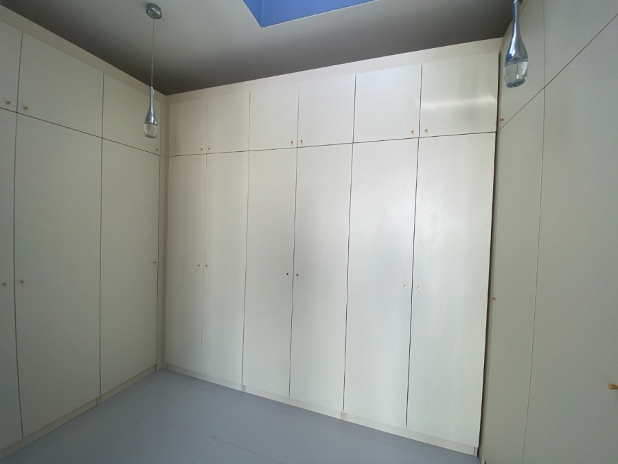 4 Bedroom Property for Sale in Sandown Western Cape
